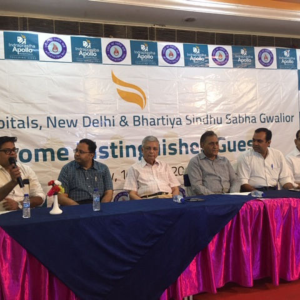Dr. Ashok Sarin, senior kidney specialist at Apollo Hospital Delhi, attending a medical event with doctors and healthcare experts.